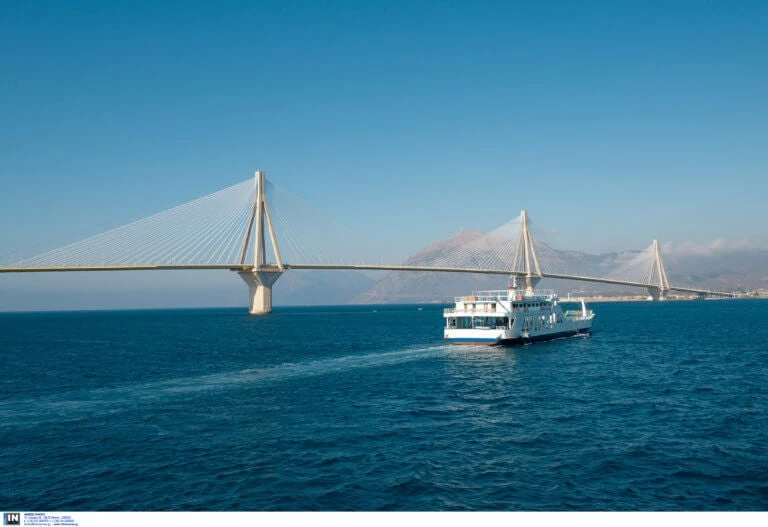 Νεκρός ο ποδηλάτης που έπεσε από τη γέφυρα στο Ρίο